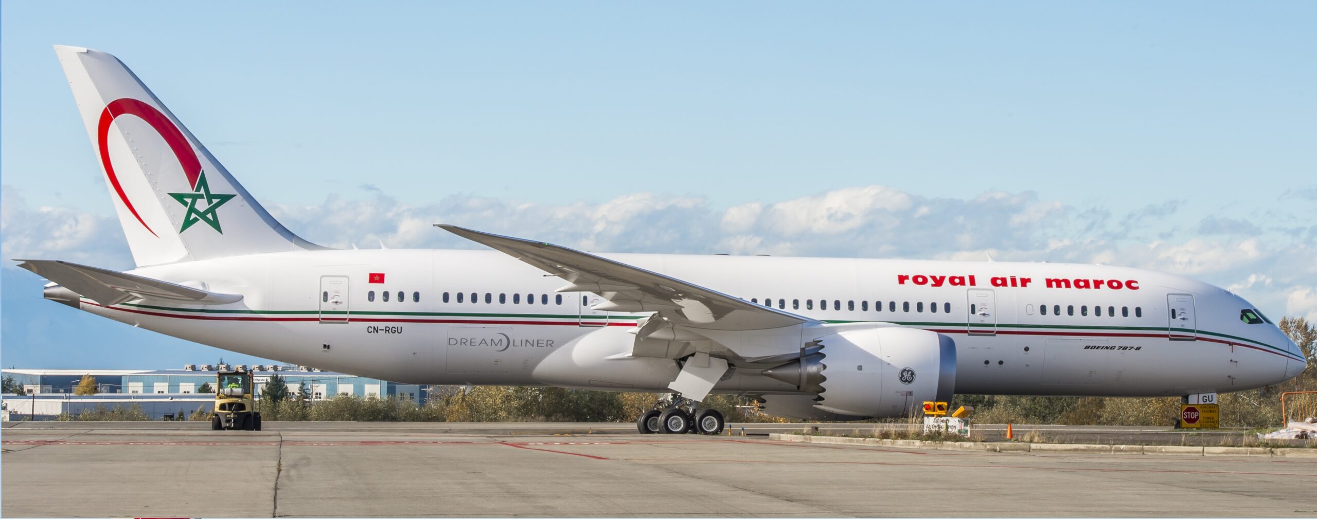 Royal Air Maroc (RAM) 787-8 Assembly and Paint Photo/VideoCLOW SCOTT W (48973)rms303782nef2016nef2016nef2016nef2016