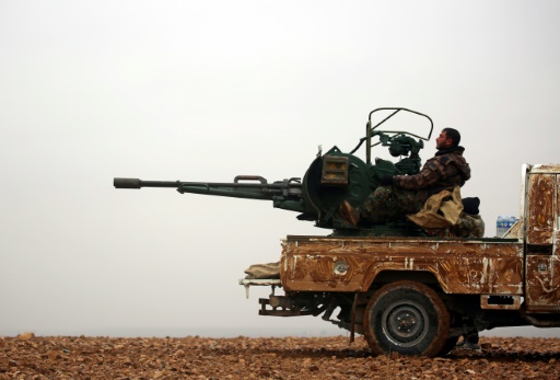 combattant de l’alliance arabo-kurde