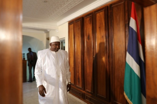 Le président gambien Adama Barrow à l’ambassade de Gambie à Dakar, au Sénégal