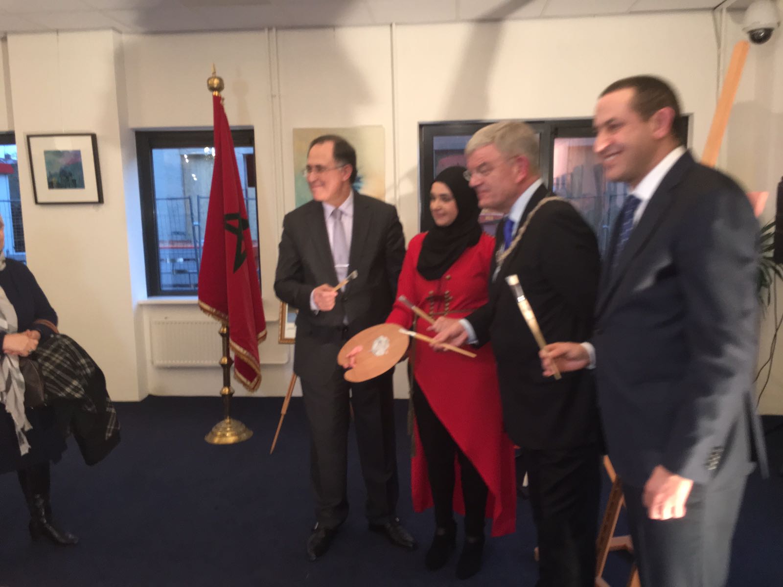 femme-consulat-du-maroc-Utrecht