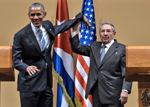 barack-obama-raul-castro
