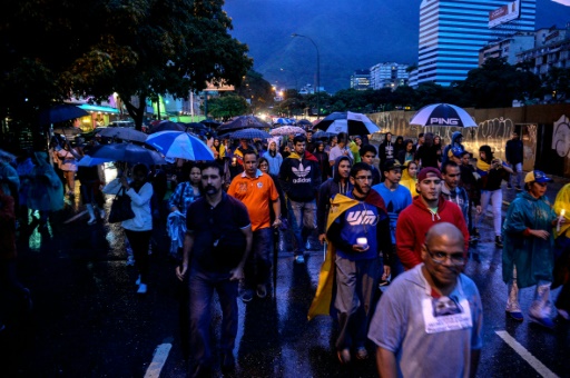 Manifestation contre le président Maduro à Caracas