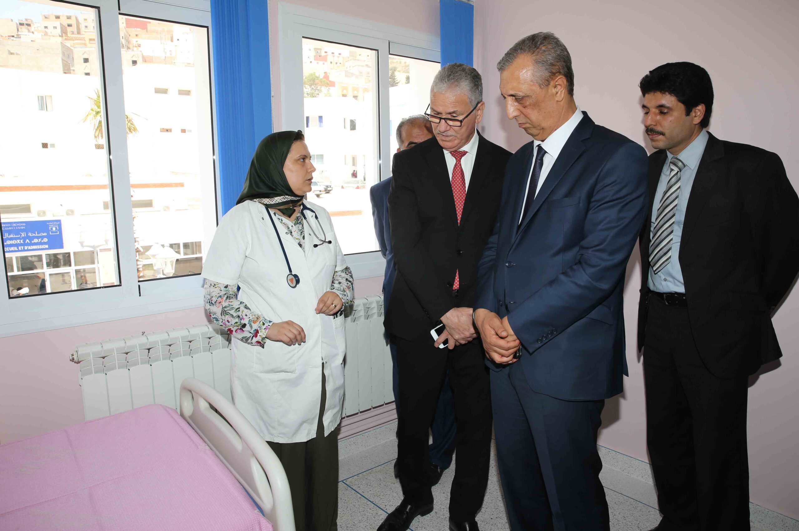 El Ouardi visite l’hôpital provincial Mohammed V à Al Hoceima