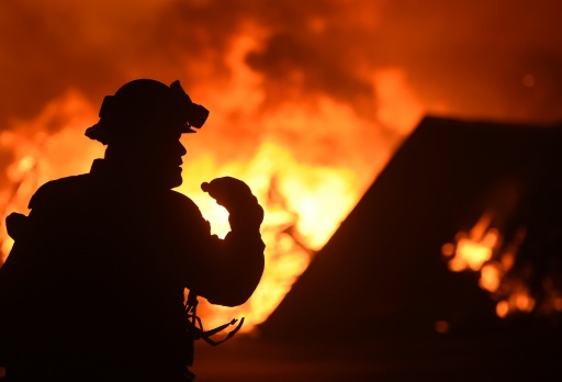pompier-incendie-usa