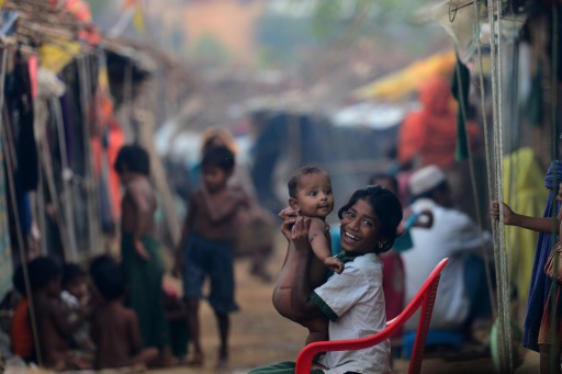 Des réfugiés rohingyas au camp de Hakimpara