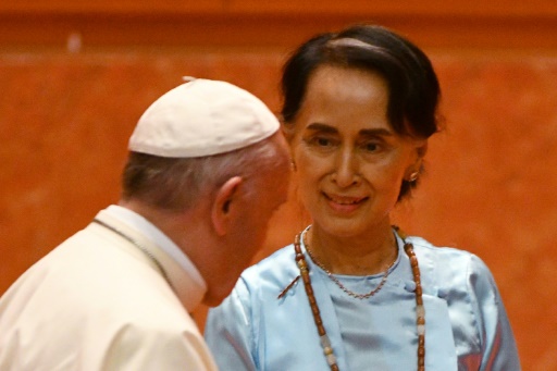 pape François et la dirigeante birmane Aung San Suu Kyi