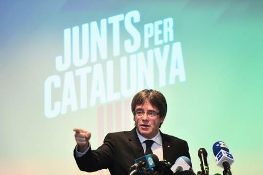 Le chef de l&rsquo;exécutif catalan déchu Carles Puigdemont lors d&rsquo;une conférence de presse