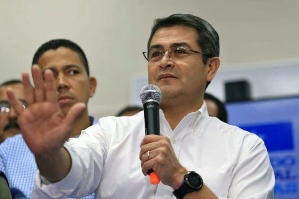 le-president-sortant-hondurien-juan-orlando-hernandez-le-6-decembre-2017-a-tegicigalpa-a-ete-declare