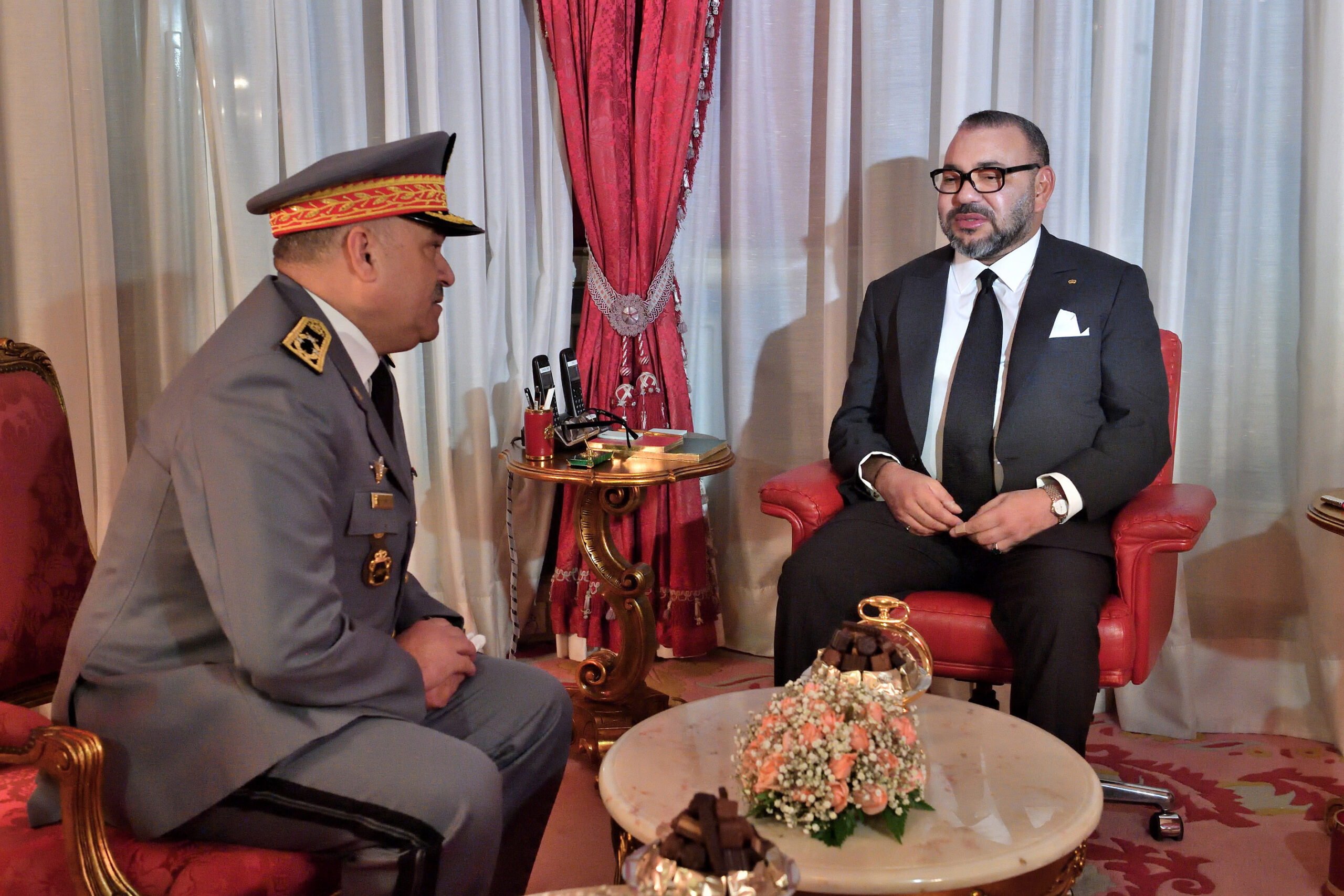 SM le Roi nomme le général Haramou Commandant de la gendarmerie royale