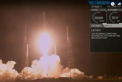 Capture vidéo fournie par SpaceX du lancement de sa fusée le 7 janvier 2018