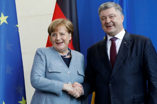angela-merkel-porochenko