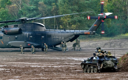 Manoeuvres militaires