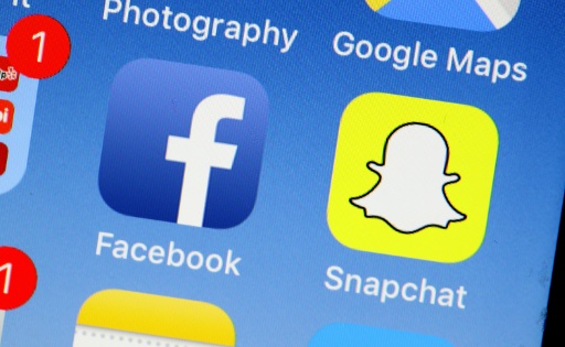 facebook-snapchat