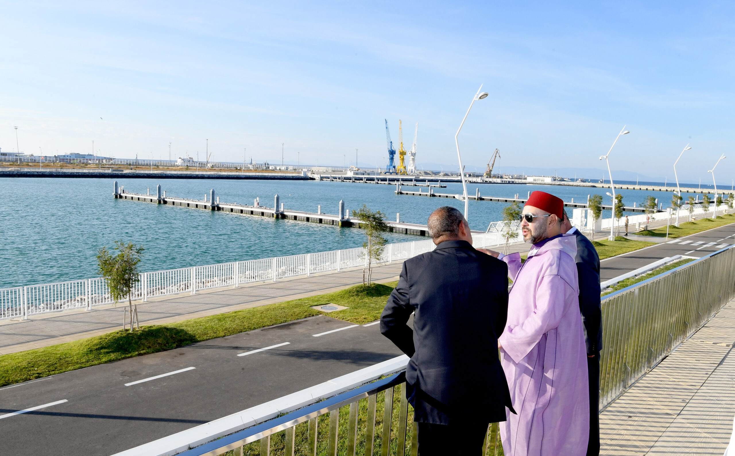 SM le Roi inaugure les ports de pêche et de plaisance de Tanger