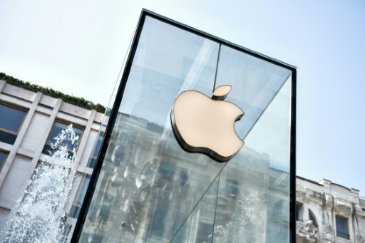 apple