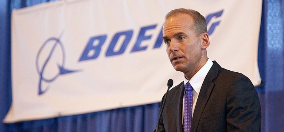 dennis-muilenburg-925×430