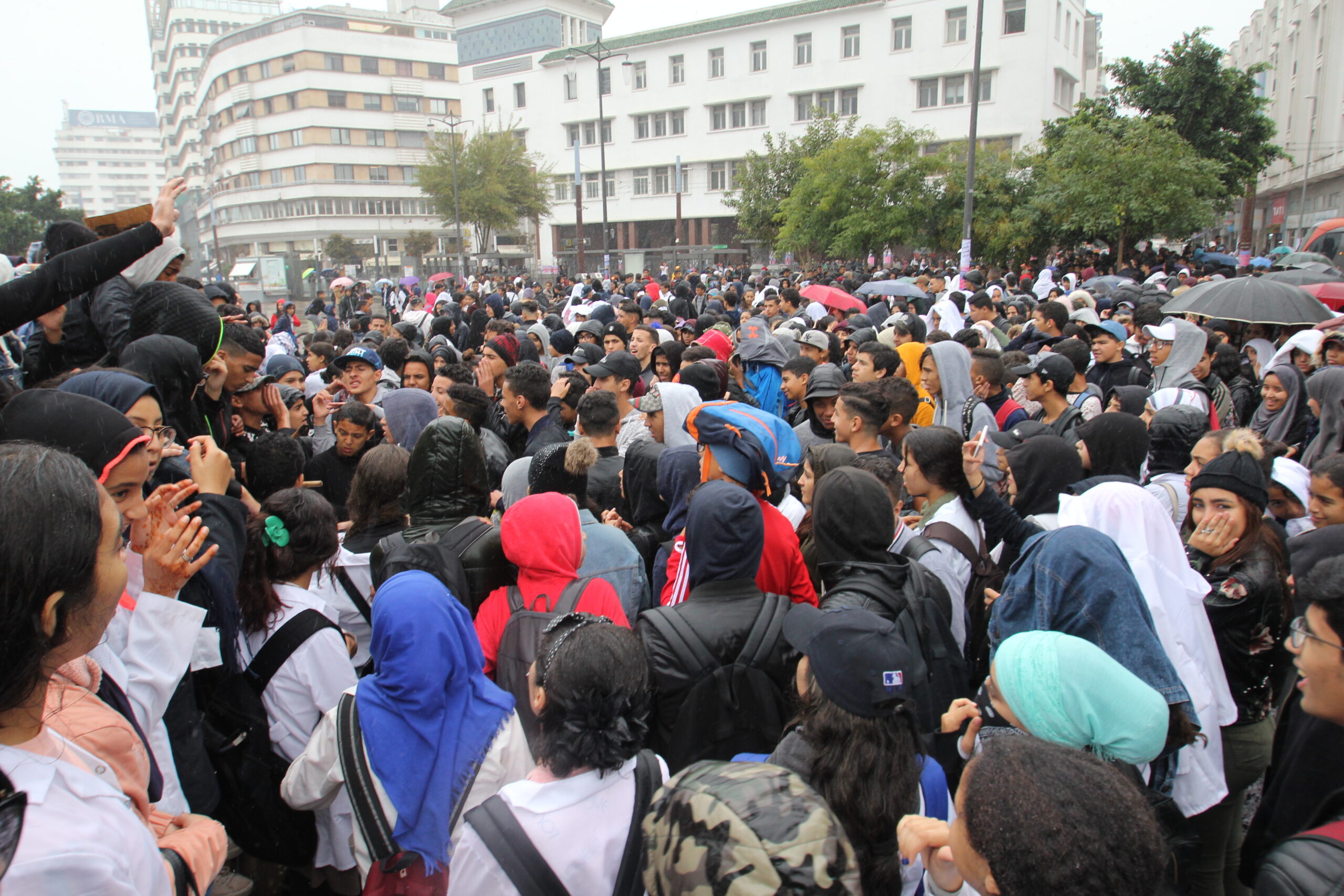 Manifestation GMT+1