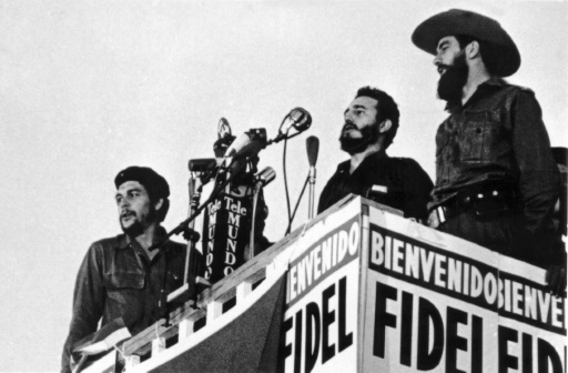 fidel-castro-che-guevara-camilo-cienfuegos