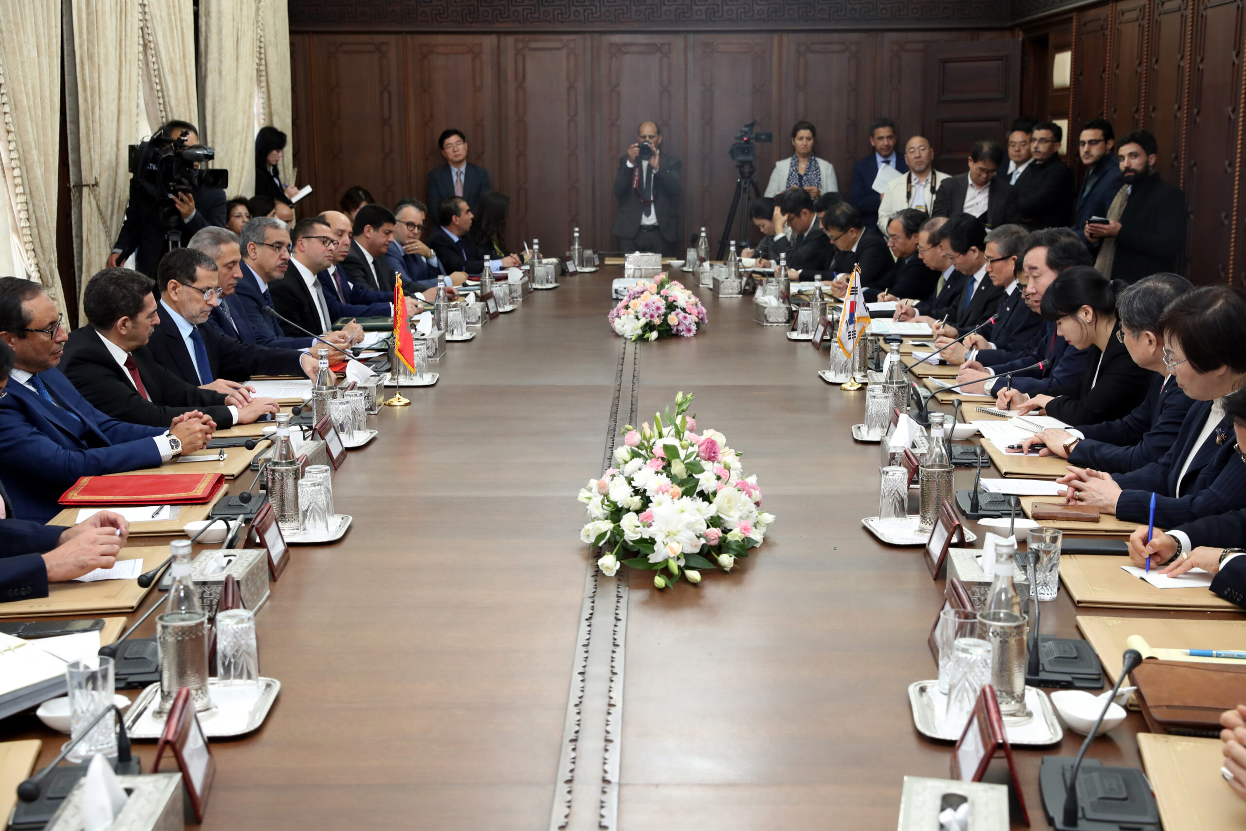 Le chef de gouvernement reçoit le premier ministre sud-coréen