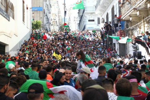 manifestation alger