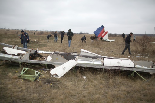 morceaux de l&rsquo;avion MH17 de la Malaysian Airlines