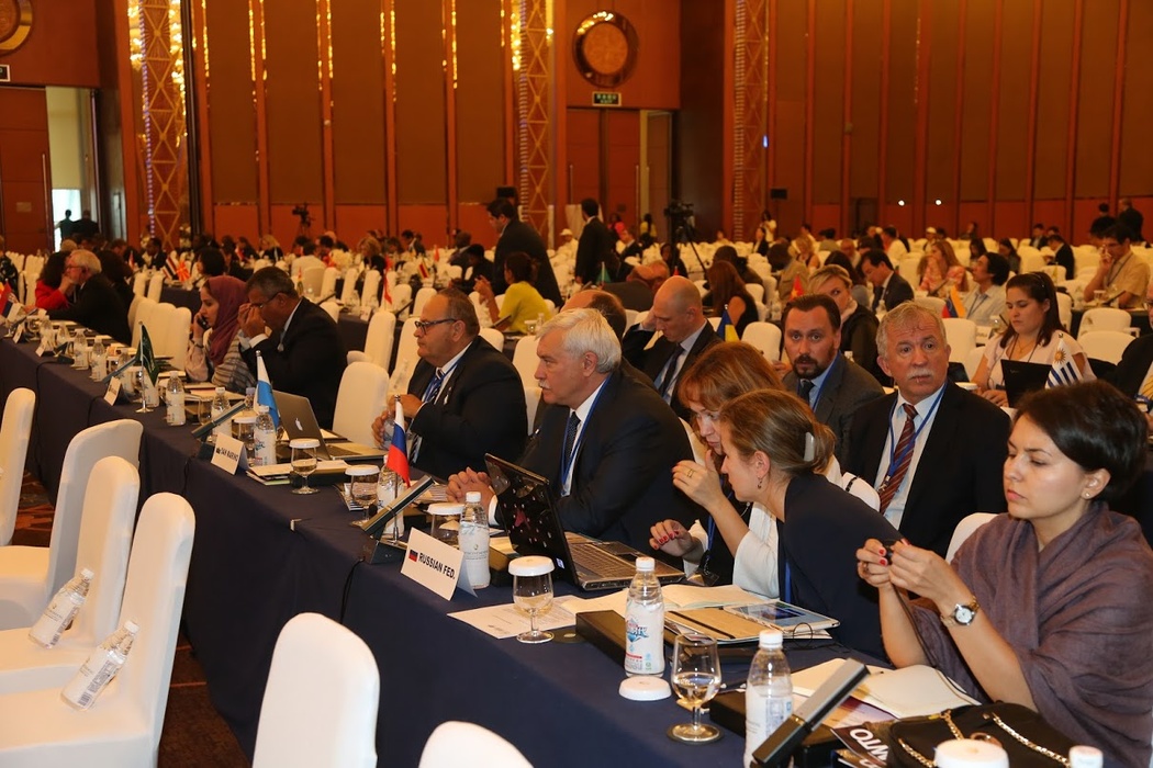 1334_cover.jpg.1050x700_q95_crop_upscale