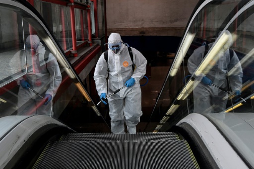 Désinfection métro madrid