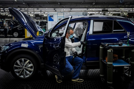chaîne de montage usine Volkswagen