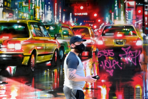homme masqué new york coronavirus
