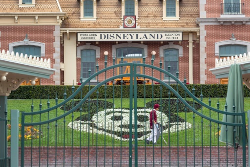 parc Disneyland fermé au public