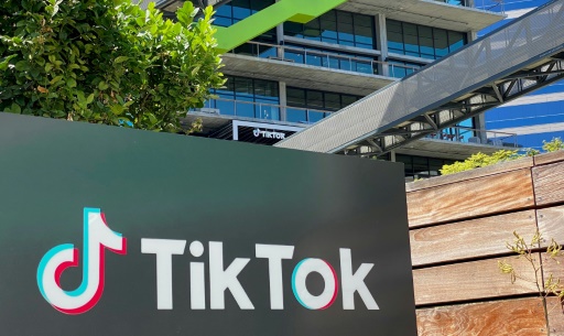 tik tok