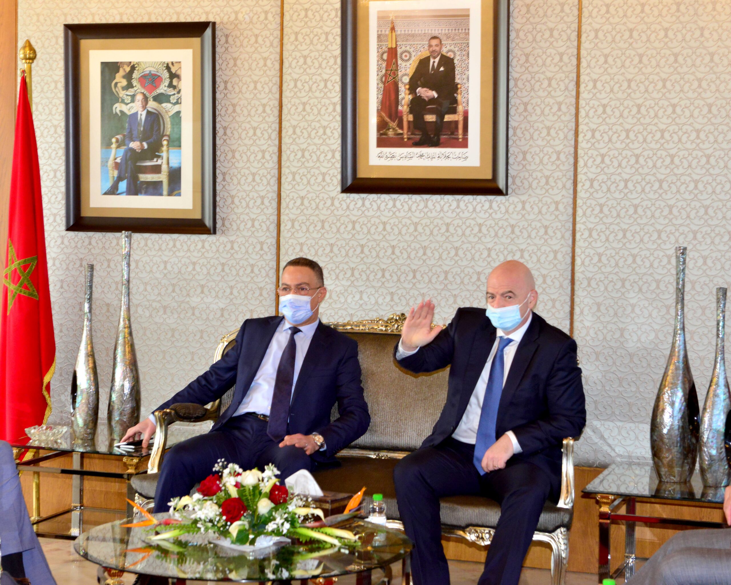 Lakjaa Et Président de la FIFA, Gianni Infantino RT 02