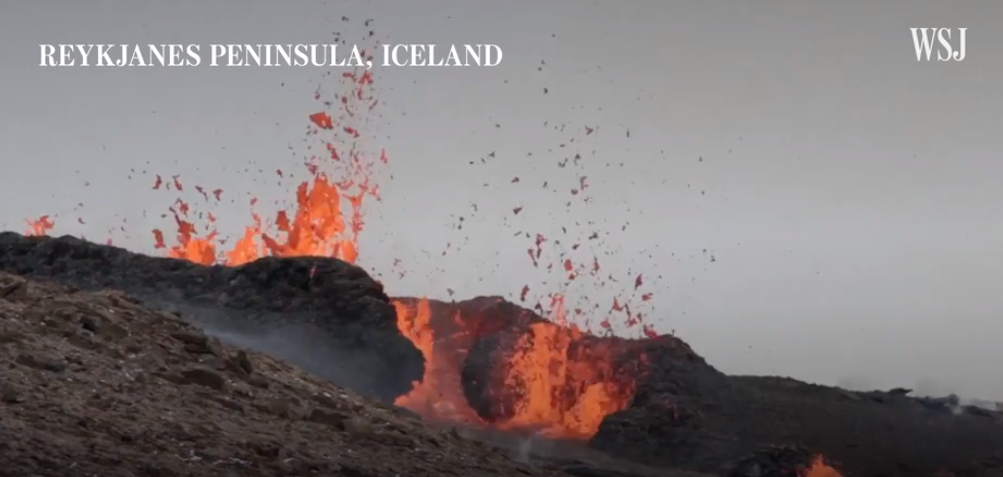Iceland Volcano Eruption: Tourists Evacuated as New Fissure Opens Up - Vimarsana News