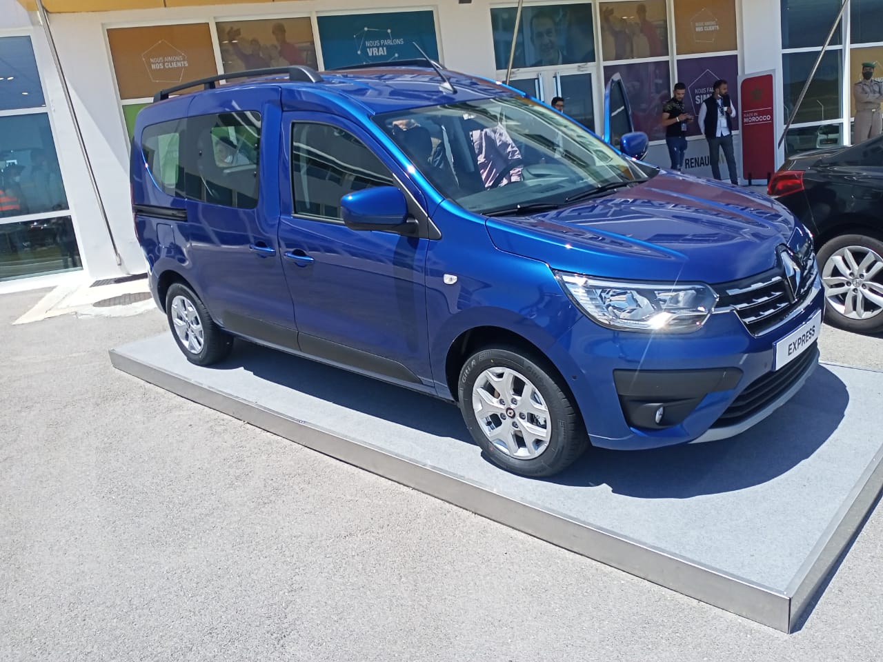 4ccaf102-893f-4b83-abd8-21b45a962fea