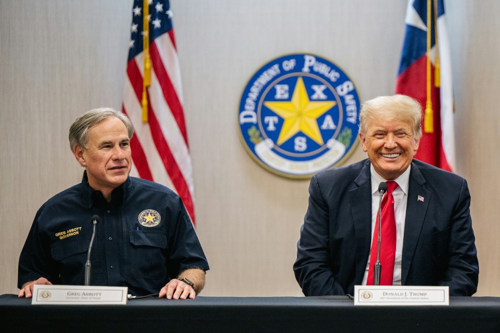 Gregg Abbott et Donald Trump