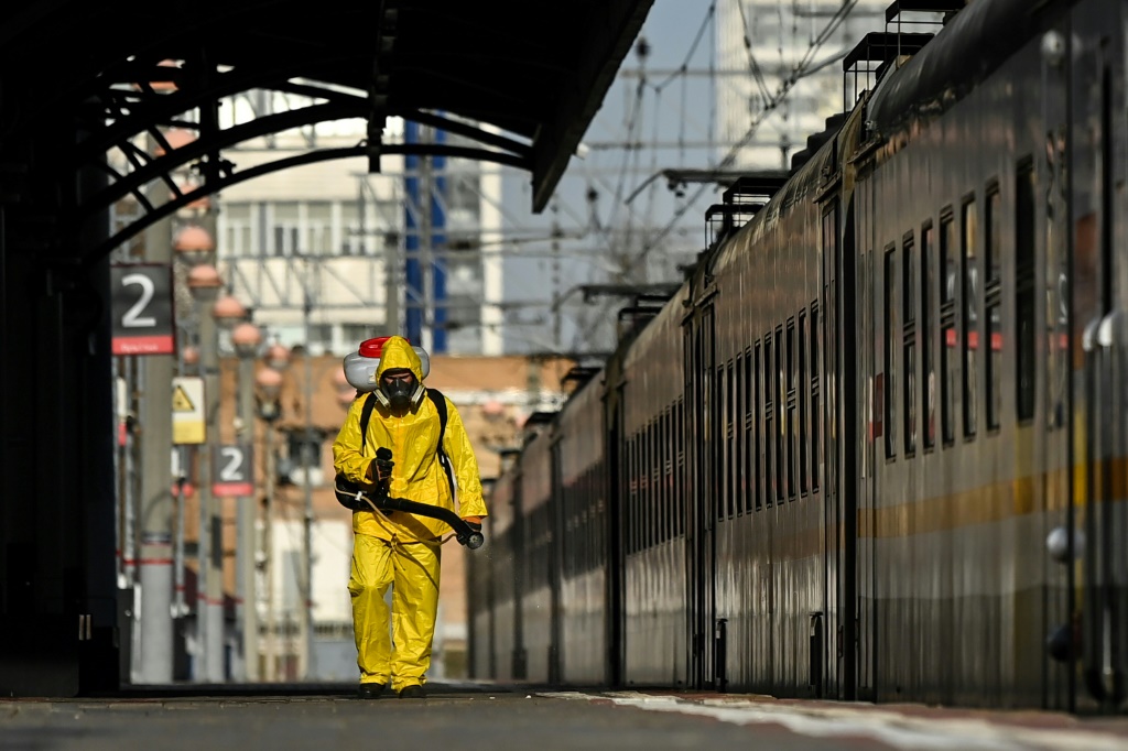 Gare moscou russie covid