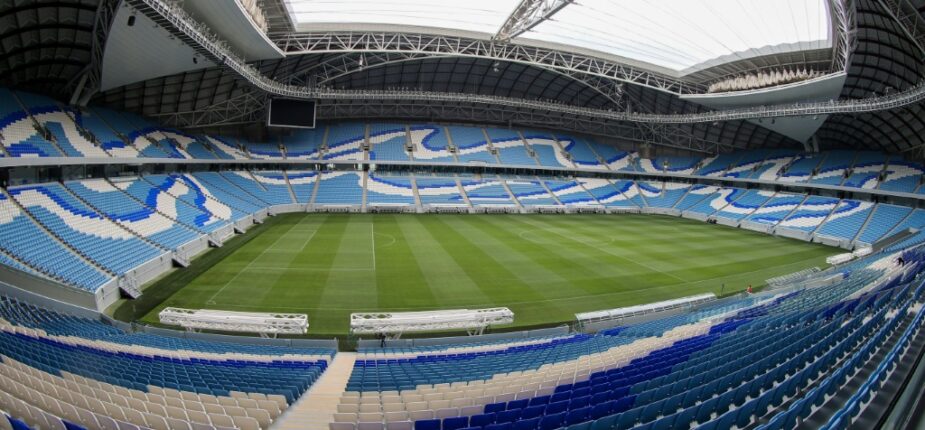 Vue de l'intérieur du stade al-Janoub à Doha qui accueillera des matches de la Coupe du monde de football 2022, prise le 20 avril 2022.