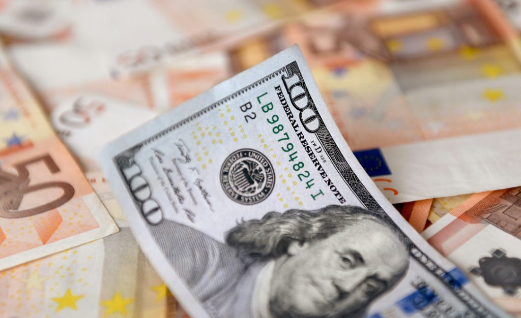Dollar
