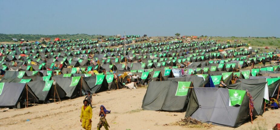 Camp de personnes déplacées par les inondations à Chachro dans la province du Sindh au Pakistan, le 19 septembre 2022