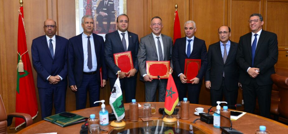 Maroc-BAD : Signature de deux accords de prêts pour le financement de programmes de céréaliculture et de couverture sociale