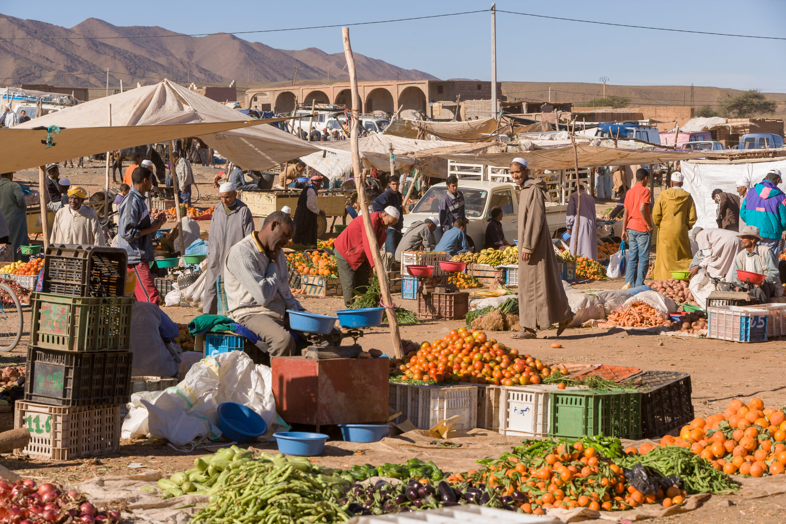 Morocco,,Region,Draa-tafilalet,-,Circa,Mar,2007,-,Men,At