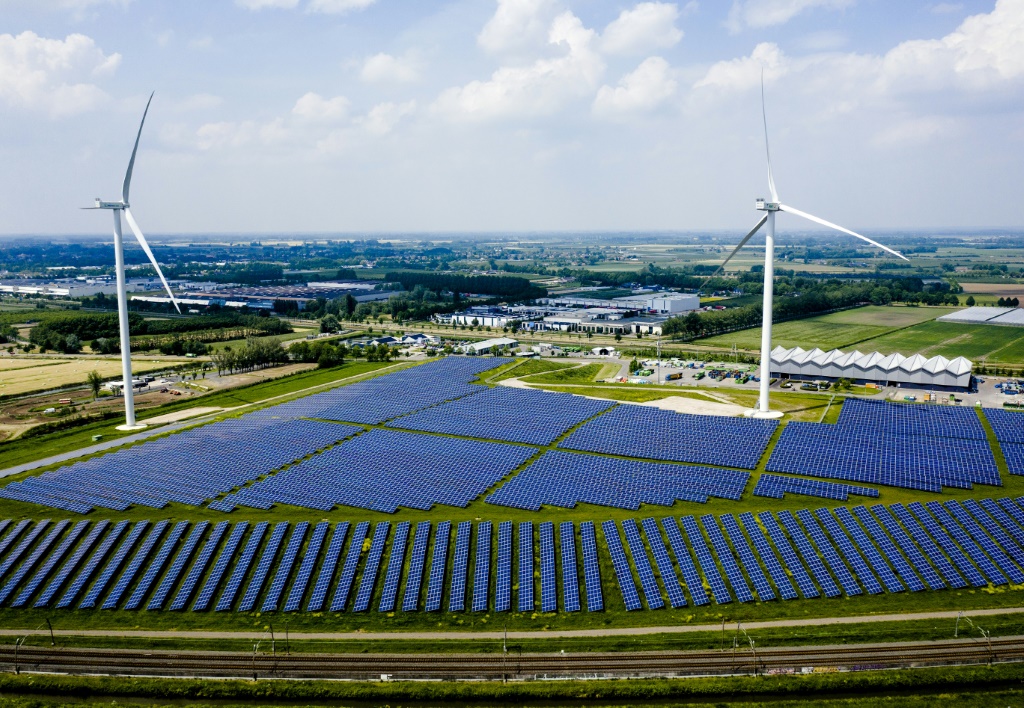 Eolien et solaire énergie