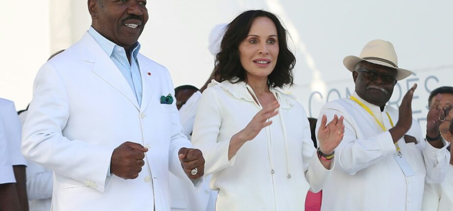 Photo d'archives du 10 juillet 2023 de l'ancien président gabonais Ali Bongo et de sa femme Sylvia Bongo