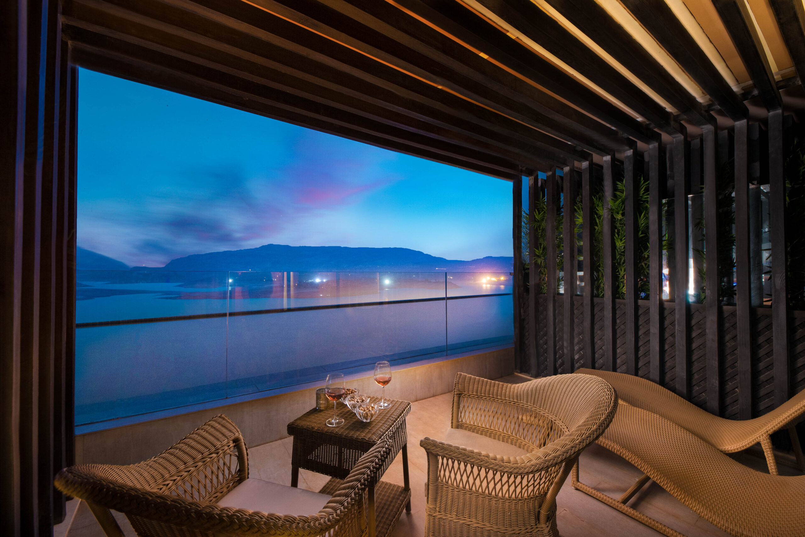 Terrasse Chambre Lac – vue nuit