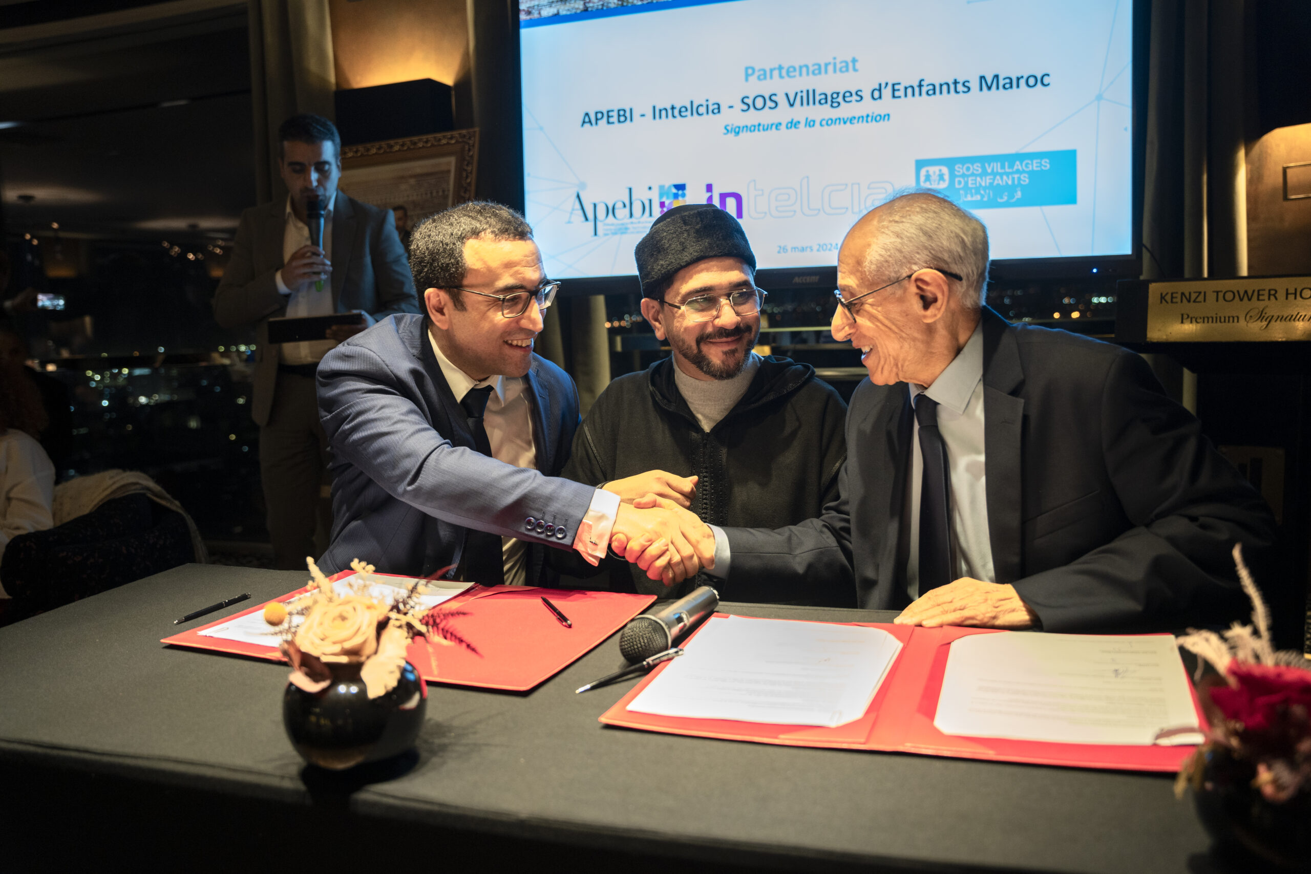 S. Berrada, DG Maroc & Tunisie Intelcia – R. ElHaloui, Prsdt Apebi – A. Demnati Prsdt SOS Village d’enfants Maroc (1)