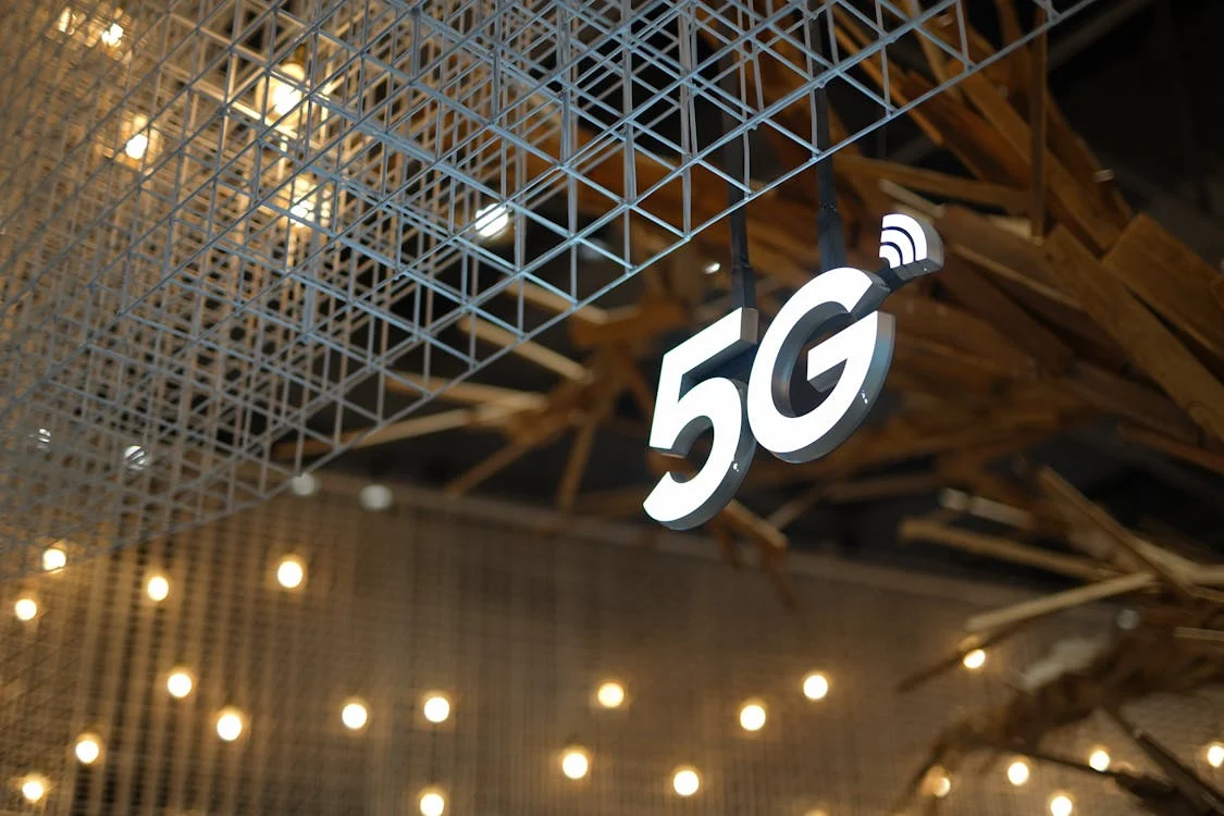 La 5G devrait arriver au Maroc en 2025, confirme Seghrouchni