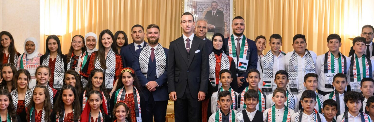Le Prince Héritier Moulay El Hassan reçoit les enfants maqdessis à Tétouan