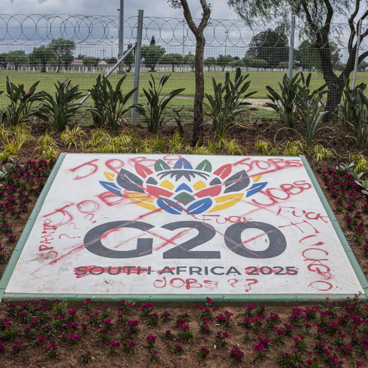 83f2d761bab36c9944c690ace4b24ef170e70d1d