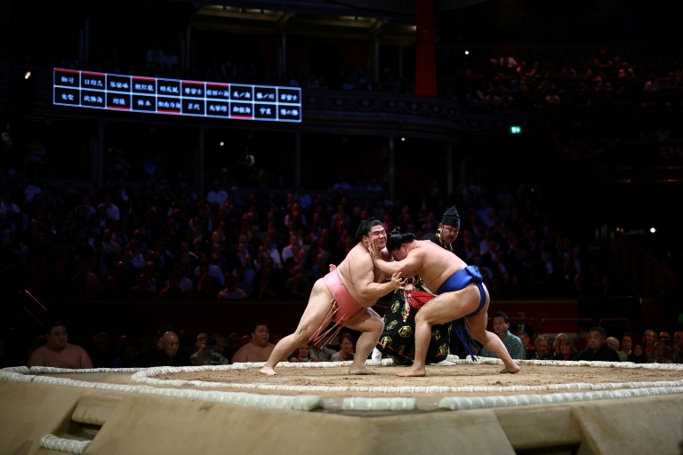 d5be521f9aa4409c5eedee1bb71b7486bb15f600