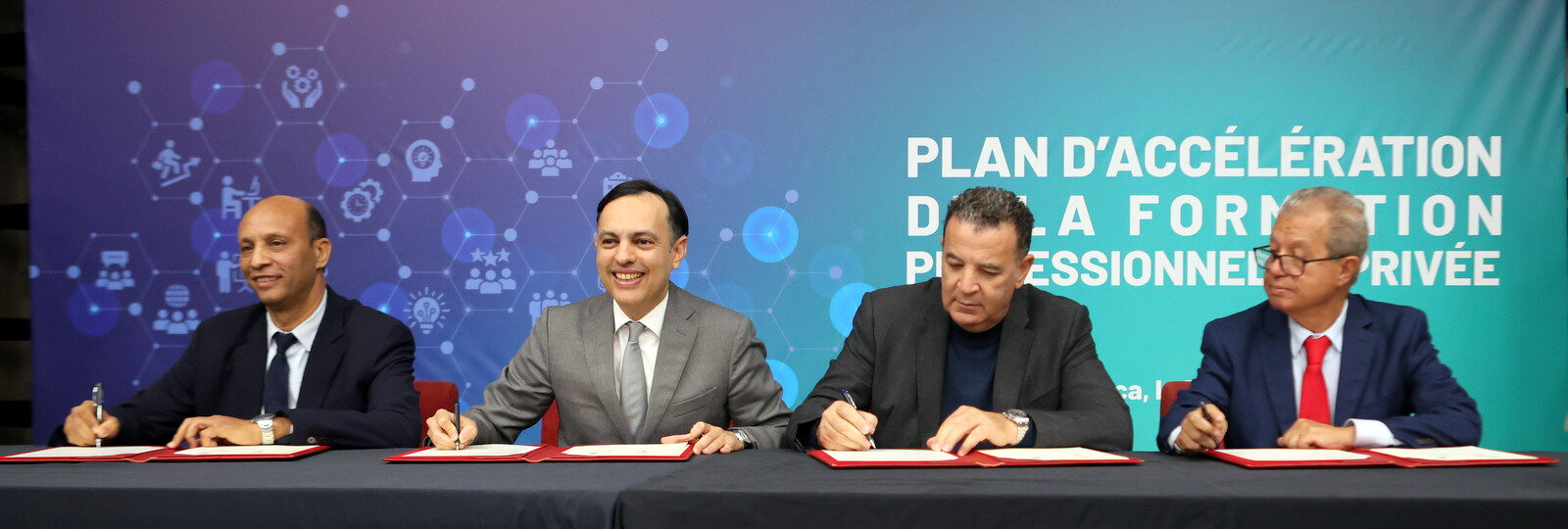 JARF7894.JPG-10122025_210817654009102769